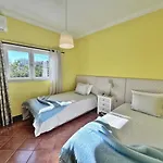 T3 Cozy Old House With Xl Garden Borralha