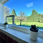 Дом отдыха T3 Cozy Old House With Xl Garden Borralha