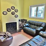 T3 Cozy Old House With Xl Garden Borralha