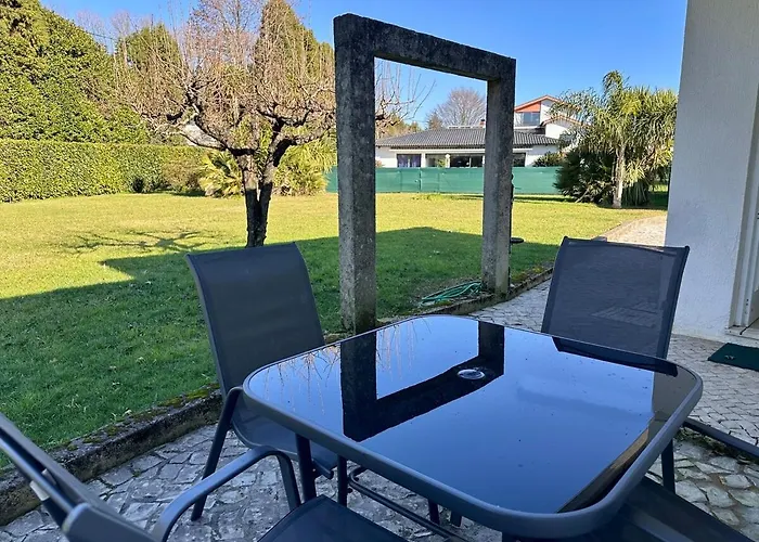 T3 Cozy Old House With Xl Garden