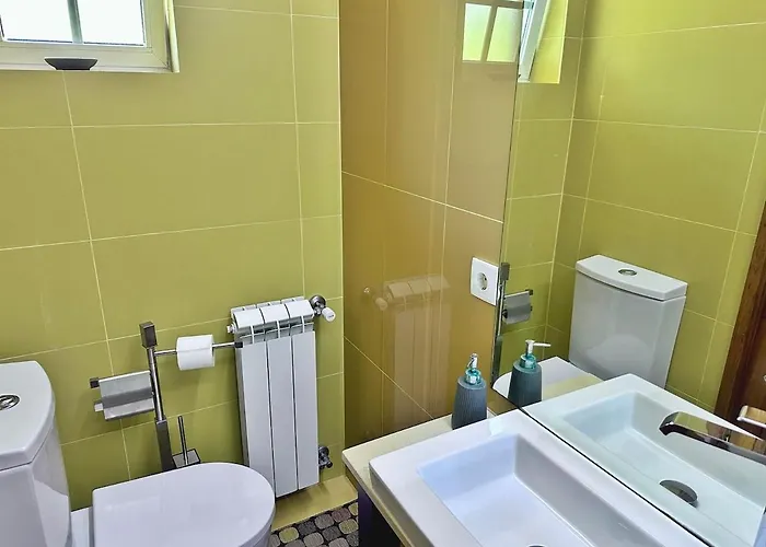 T3 Cozy Old House With Xl Garden Tatil Evi *