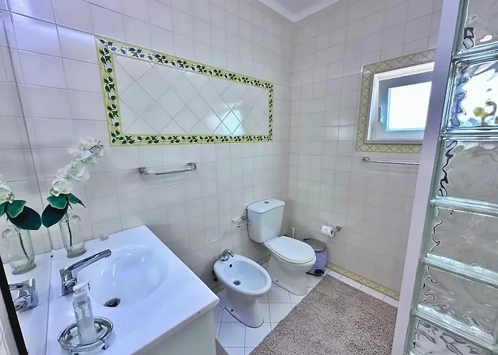 T3 Cozy Old House With Xl Garden Tatil Evi *