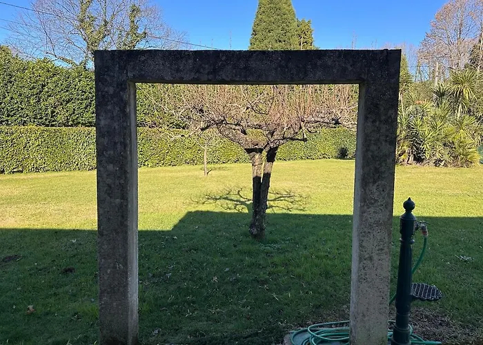 T3 Cozy Old House With Xl Garden